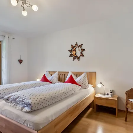 Edelweiss Апартаменты *